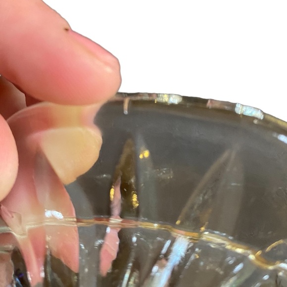 Rare Vintage Clear Carved Glass Pickle, Condiment or Serving Dish. - Picture 8 of 14